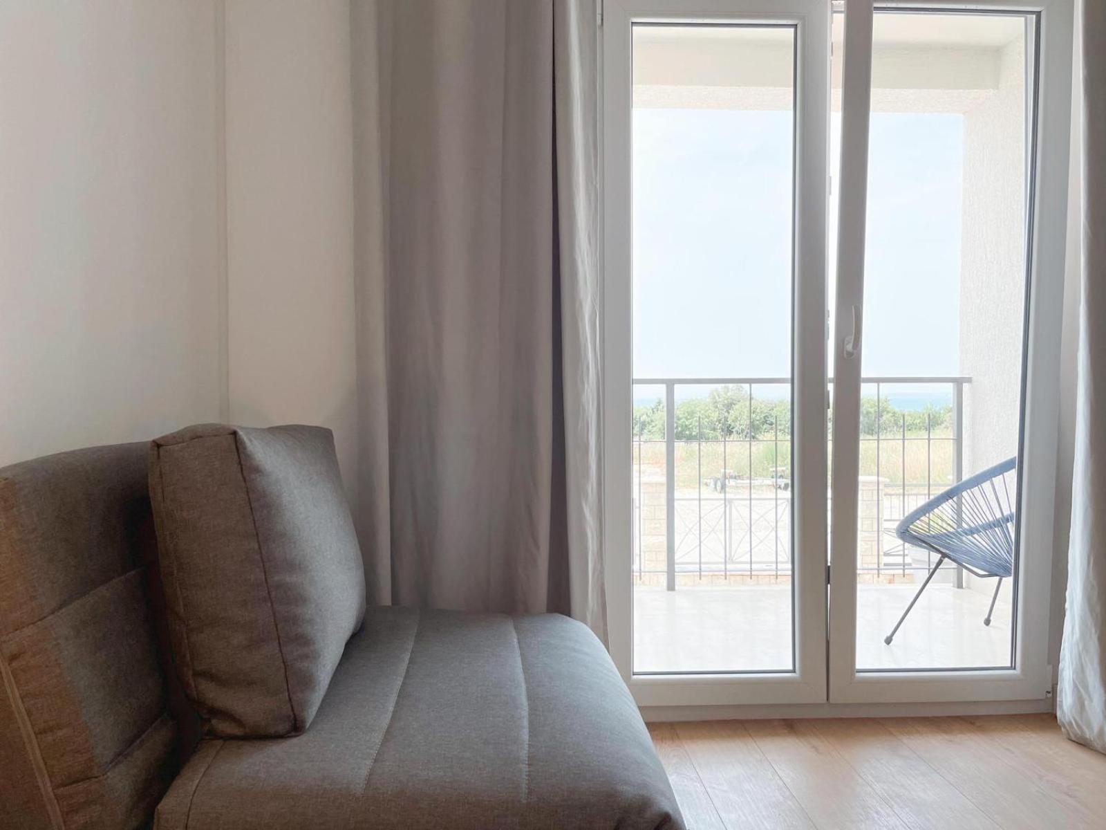 Caramel Comforts With Sea View In Stinjan Only 300 Meters From The Beach Pula Exterior photo
